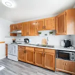 2 Bedroom Home In A Prime Location